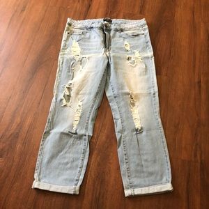 Light blue ripped jeans